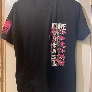 Men’s Medium Til Valhalla Project tee. Worn once or twice. New Condition.